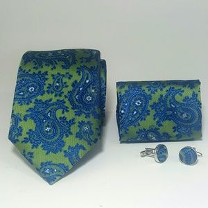 Blue/Green tie set. NWT